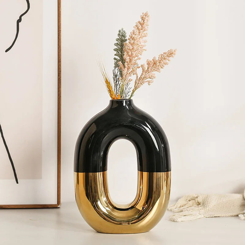 Luxuriöse moderne Vase aus verzinkter Keramik